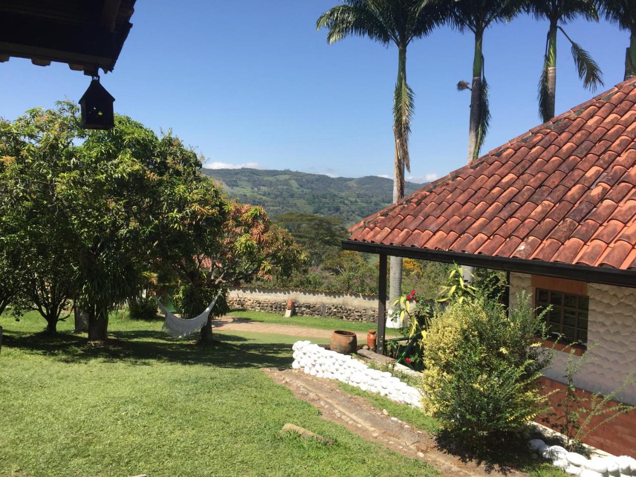 Hotel Casona Las Juanas San Jose de Pare Exterior photo